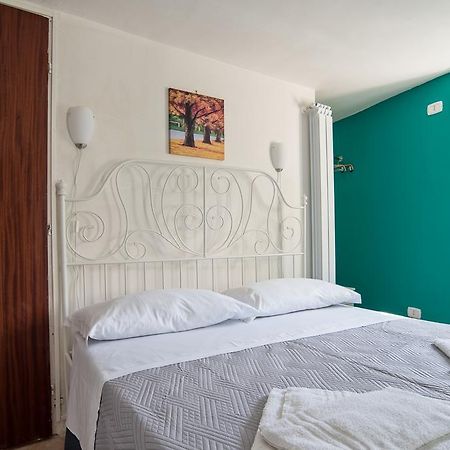 Otello Rooms Catania Exterior photo