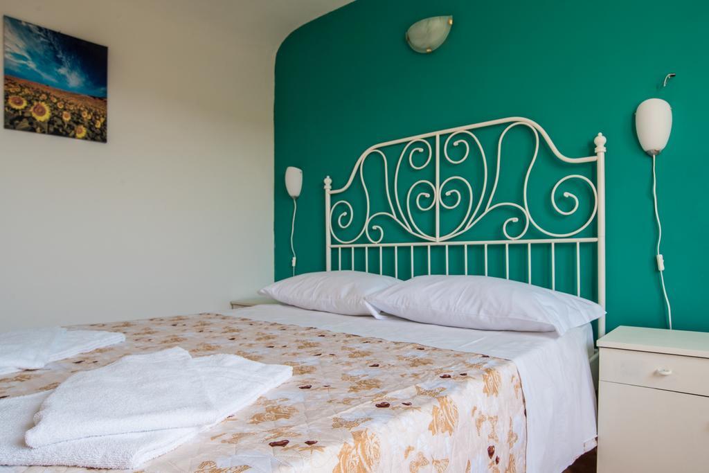Otello Rooms Catania Exterior photo